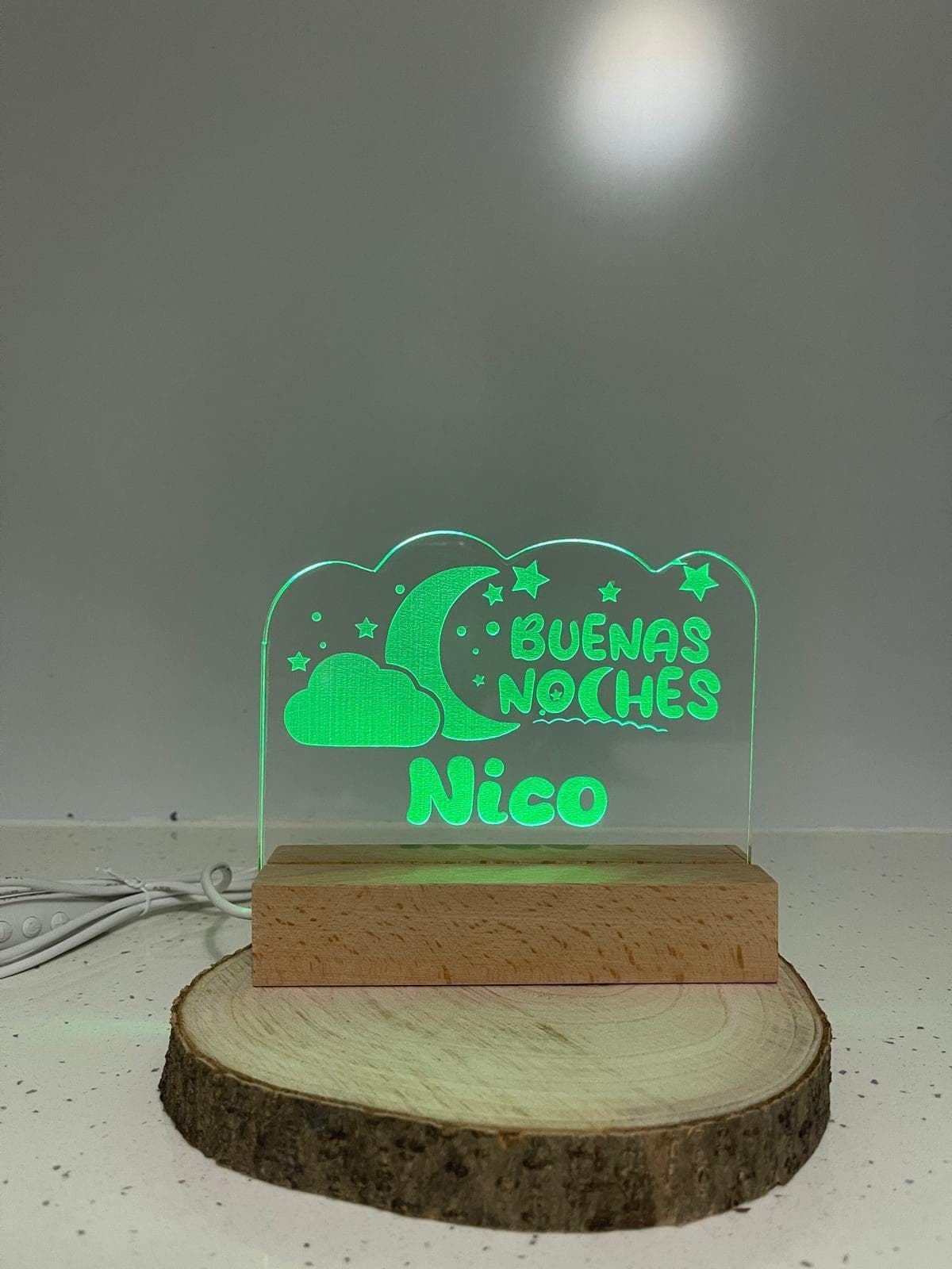 LAMPARA QUITAMIEDOS PERSONALIZADA PEQUEÑA - Imagen 1